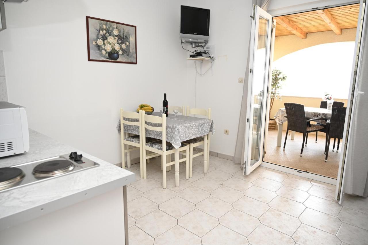 Apartments "Sea View" Miki & Ivana Bol Ngoại thất bức ảnh