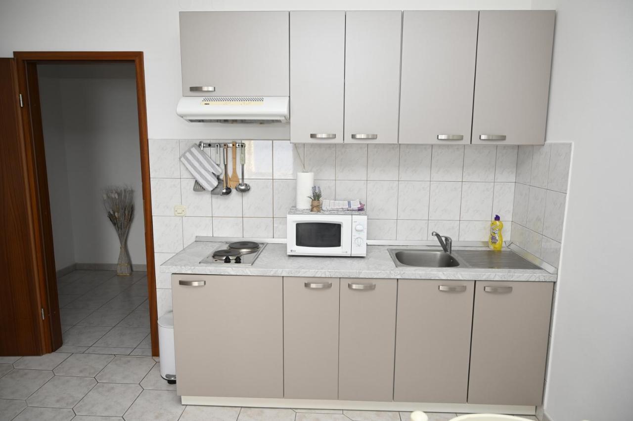 Apartments "Sea View" Miki & Ivana Bol Ngoại thất bức ảnh
