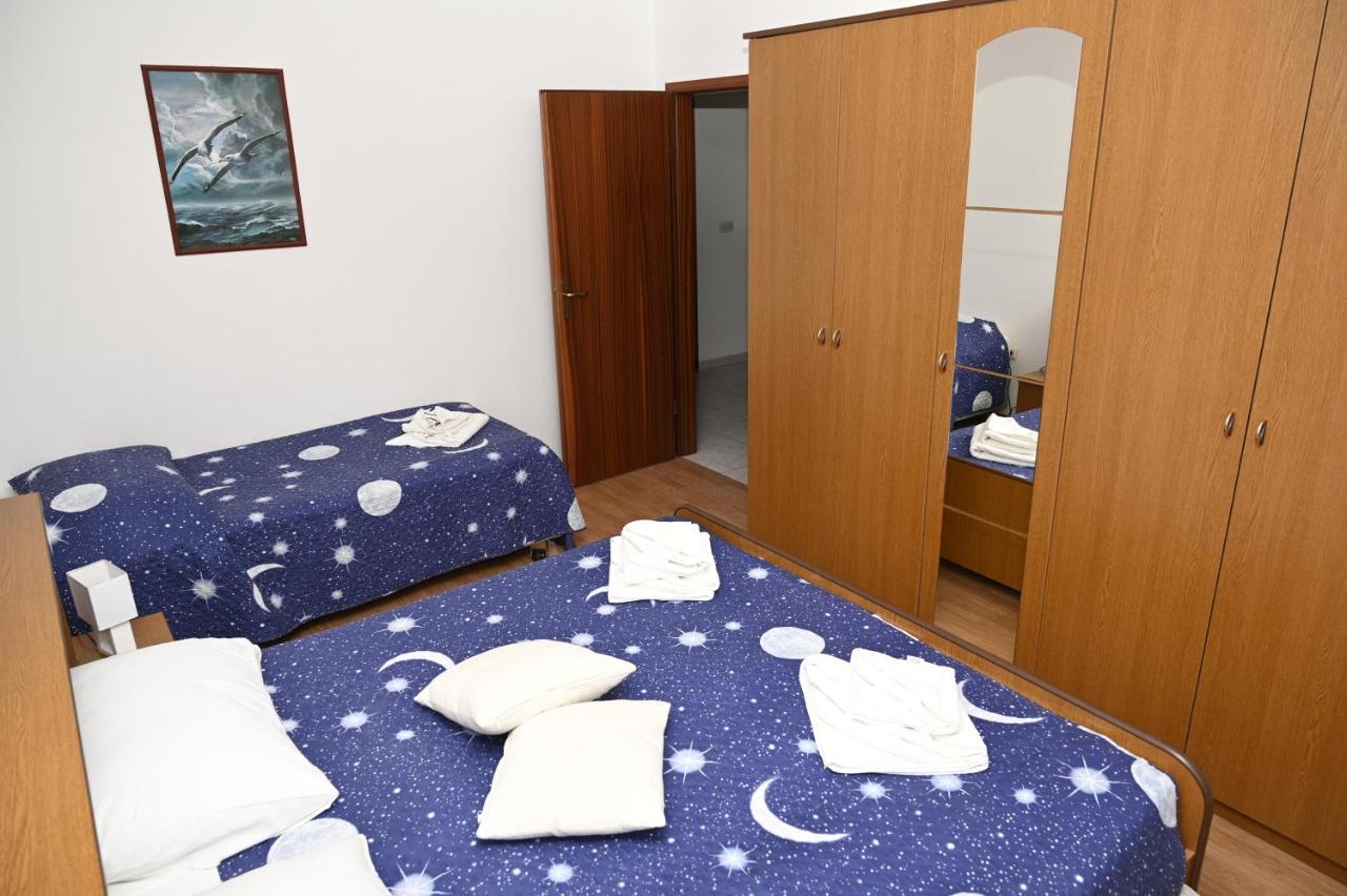 Apartments "Sea View" Miki & Ivana Bol Ngoại thất bức ảnh